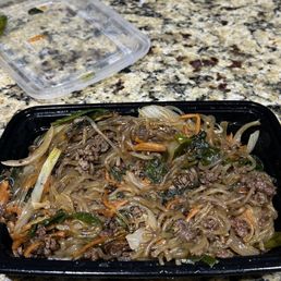 Glass noodles that smells & tastes like old oil! Glass noodles that smells & tastes like old oil!