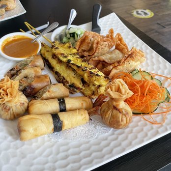 Panvimarn Thai Cuisine - "Panvimarn Delight". Appetizer plate. - Thai Near Me - Long Beach, California Panvimarn Thai Cuisine - "Panvimarn Delight". Appetizer plate. - Thai Near Me - Long Beach, California