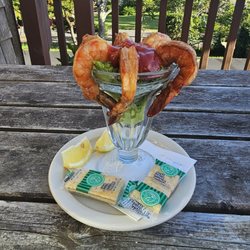 Warren House Pub - Smoked Prawn Cocktail