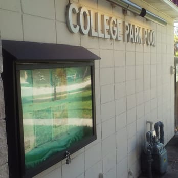 College Park Pool - Swimming Pools Near Me - Orlando, Florida