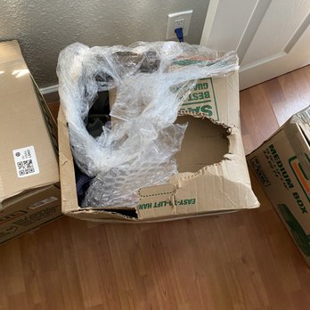 MakeSpace - Los Angeles - the boxes arrived damaged and ripped open - Self Storage Near Me MakeSpace - Los Angeles - the boxes arrived damaged and ripped open - Self Storage Near Me