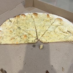 Proto's Pizza - Dry ass awful pizza