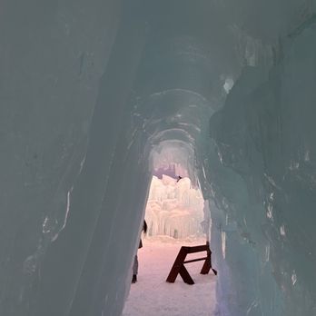 Ice Castles - Tunnel - Amusement Parks Near Me - Cripple Creek, Colorado