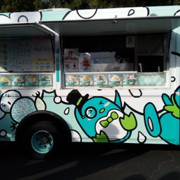 Fluff ice truck Fluff ice truck