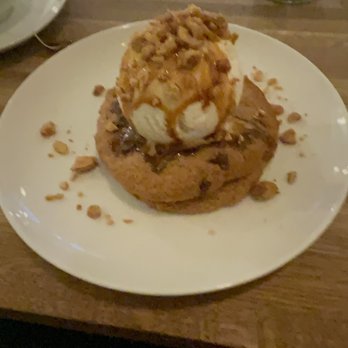 Hot Cakes - Ballard - Warm Chocolate Chip Cookie with Ice Cream - Desserts Near Me - Seattle, Washington Hot Cakes - Ballard - Warm Chocolate Chip Cookie with Ice Cream - Desserts Near Me - Seattle, Washington