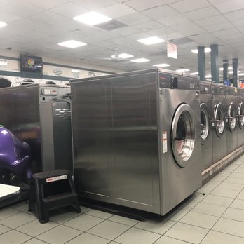 Candy Clean Laundry - Laundromat Near Me - Pembroke Pines, Florida Candy Clean Laundry - Laundromat Near Me - Pembroke Pines, Florida