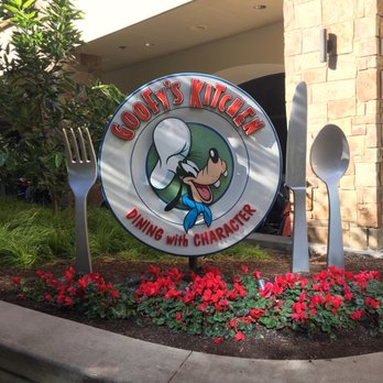 Goofy's Kitchen - American Near Me - Anaheim, California