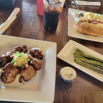 The Local's  Eatery - Hog wings. Mashed potatoes. Asparagus. Hame and cheese. - Gastropubs Near Me - Niceville, Florida