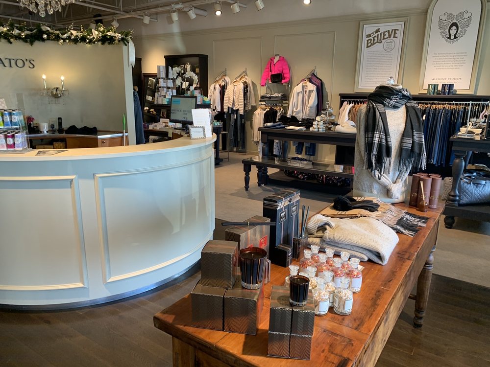 Sweet Potato's Unique Boutique Logo
