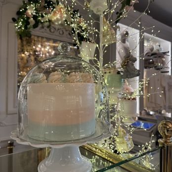 The Cake Bake Shop - Cotton Candy Cake - Breakfast & Brunch Near Me - Bay Lake, Florida The Cake Bake Shop - Cotton Candy Cake - Breakfast & Brunch Near Me - Bay Lake, Florida
