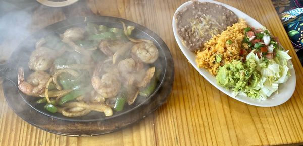 El Pollo Alegre by null