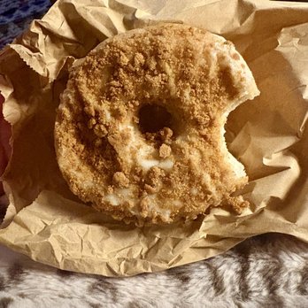 Dottie’s Donuts - key lime pie donut - Coffee & Tea Near Me - Philadelphia, Pennsylvania Dottie’s Donuts - key lime pie donut - Coffee & Tea Near Me - Philadelphia, Pennsylvania