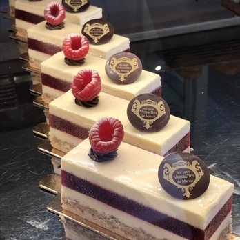 Au Petit Versailles du Marais - Bakeries Near Me - Paris, 75 Au Petit Versailles du Marais - Bakeries Near Me - Paris, 75