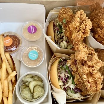 Daybird - Chicken Shop Near Me - Los Angeles, California Daybird - Chicken Shop Near Me - Los Angeles, California