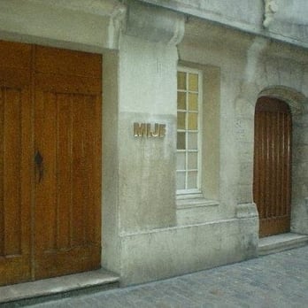 Auberge de Jeunesse Mije Fourcy - Hostels Near Me - Paris, 75 Auberge de Jeunesse Mije Fourcy - Hostels Near Me - Paris, 75