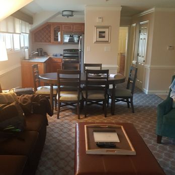 Kingsmill Resort - 1 bedroom condo - Golf Near Me - Williamsburg, Virginia Kingsmill Resort - 1 bedroom condo - Golf Near Me - Williamsburg, Virginia