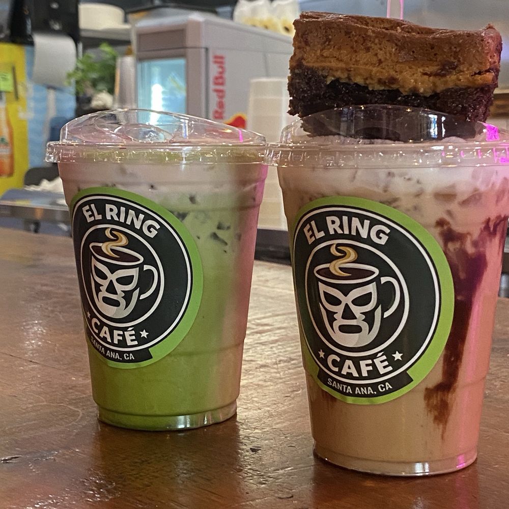 Chocoflan latte and honey strawberry matcha Chocoflan latte and honey strawberry matcha