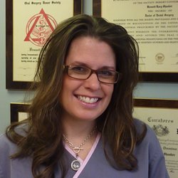 Shanker Dental - Kelly-Dental Hygienist