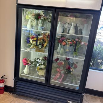 Herbys Flower Shop - Ready to buy flower arrangements - Florists Near Me - Ladson, South Carolina