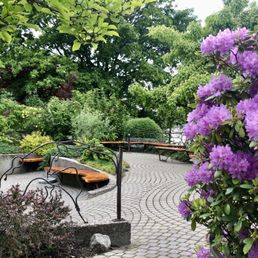 Relaxing outdoor seating. Relaxing outdoor seating.
