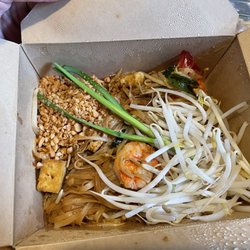 Les Garcons - Shrimp Pad Thai