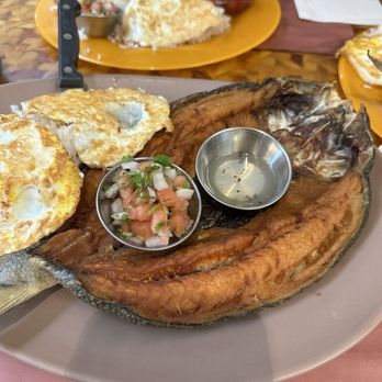 Uncle Mike's Place - The Big Bangus Breakfast with eggs and garlic rice - Breakfast & Brunch Near Me - Chicago, Illinois