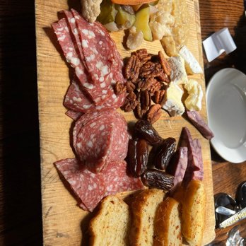 21st Amendment Brewery - Brewmaster's Charcuterie Board - Brewpubs Near Me - San Francisco, California