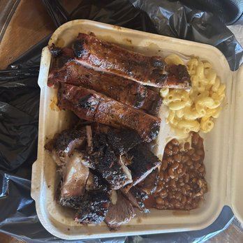 The Que Crew - Food Trucks Near Me - Fairfield, California The Que Crew - Food Trucks Near Me - Fairfield, California