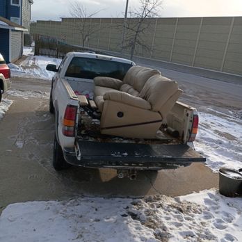 Clutter Sponge Junk - Junk Removal & Hauling Near Me - Milwaukee, Wisconsin Clutter Sponge Junk - Junk Removal & Hauling Near Me - Milwaukee, Wisconsin
