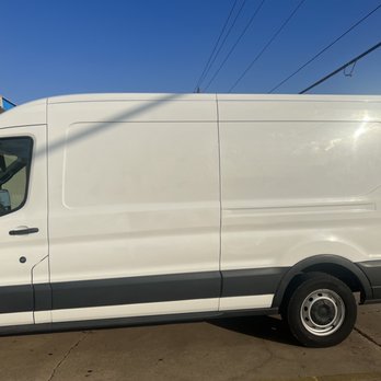 Clear Cloud Wash - You can see the results before and after his work, excellent job!!! - Car Wash Near Me Clear Cloud Wash - You can see the results before and after his work, excellent job!!! - Car Wash Near Me