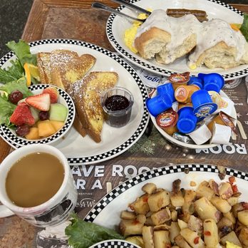 Black Bear Diner Humble - Breakfast spread choose your breakfast - Diners Near Me - Humble, Texas