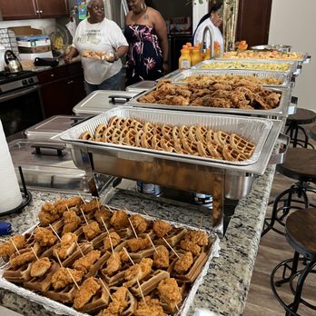 Sparkle Catering - Caterers Near Me