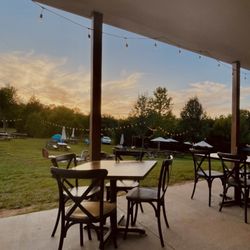 Southern Revere Cellars - Ah Virginia. Skies, trees, music, relaxation... it's all here.
