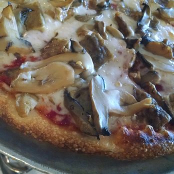 La Bella Sicilia - Mushroom artichoke pizza - Pizza Near Me - Buffalo, New York La Bella Sicilia - Mushroom artichoke pizza - Pizza Near Me - Buffalo, New York