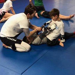 Algeo MMA and Kickboxing - Kids Martial Arts
