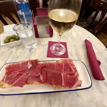 Casa González - Cheese Shops Near Me - Madrid, M Casa González - Cheese Shops Near Me - Madrid, M