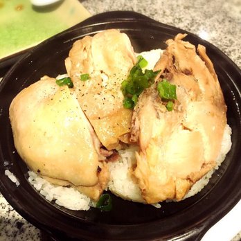 Tamarind Tree Restaurant - Chicken and rice in a pot. Chicken is so tender and it was very delicious. - Vietnamese Near Me - Seattle, Washington Tamarind Tree Restaurant - Chicken and rice in a pot. Chicken is so tender and it was very delicious. - Vietnamese Near Me - Seattle, Washington
