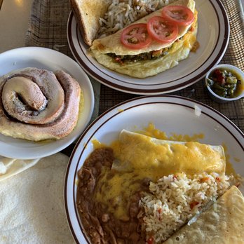 Frontier - Western Omelette (top), Mexican Combo (bottom), Frontier Sweet Roll (left) - Mexican Near Me - Albuquerque, New Mexico Frontier - Western Omelette (top), Mexican Combo (bottom), Frontier Sweet Roll (left) - Mexican Near Me - Albuquerque, New Mexico