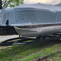 Paylor's Boat Covers - New front/side