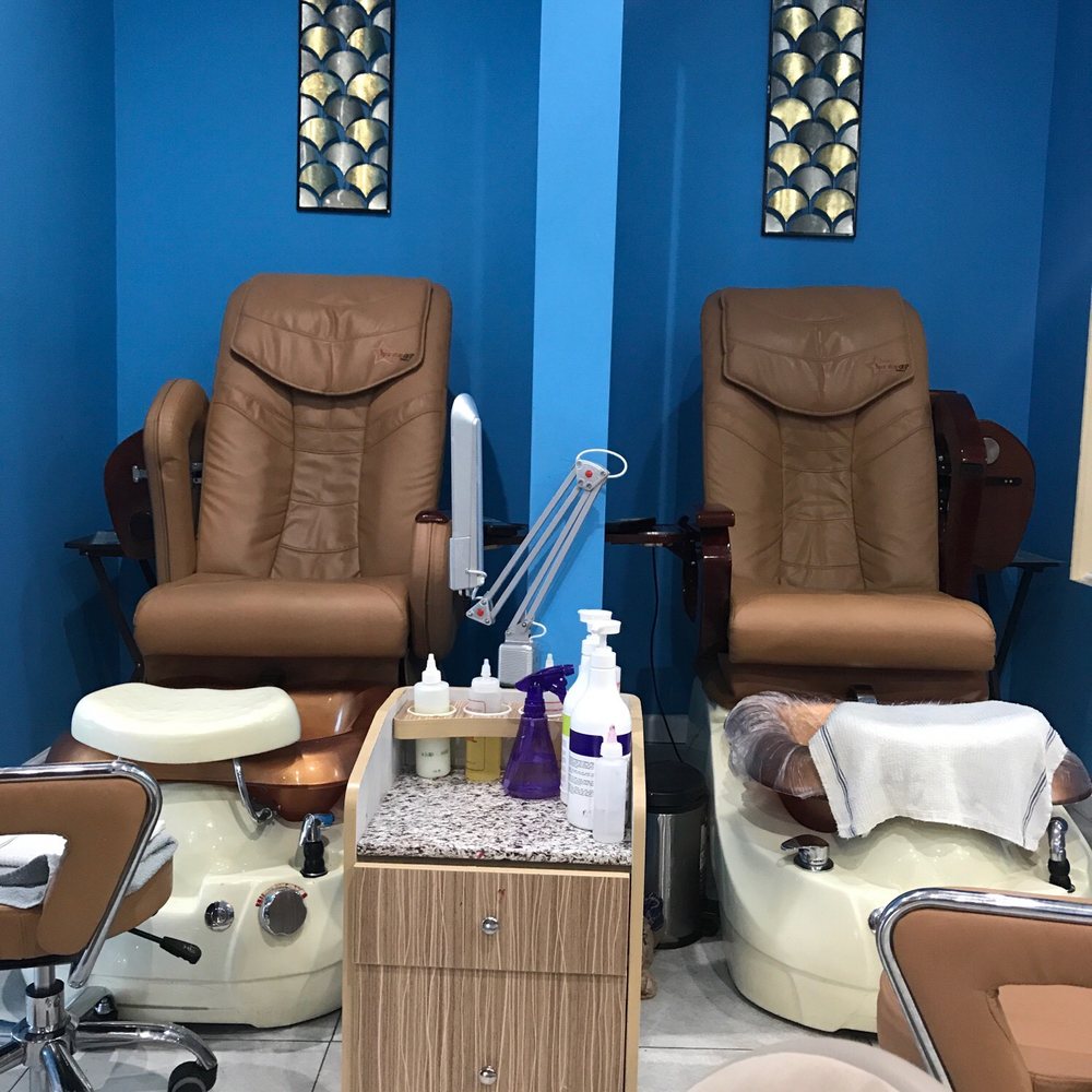 Ocean nails spa - Pedicure booths separated by wall for privacy. Double booths available for couples/groups. - Nail Salons Near Me - Warner Robins, Georgia Ocean nails spa - Pedicure booths separated by wall for privacy. Double booths available for couples/groups. - Nail Salons Near Me - Warner Robins, Georgia