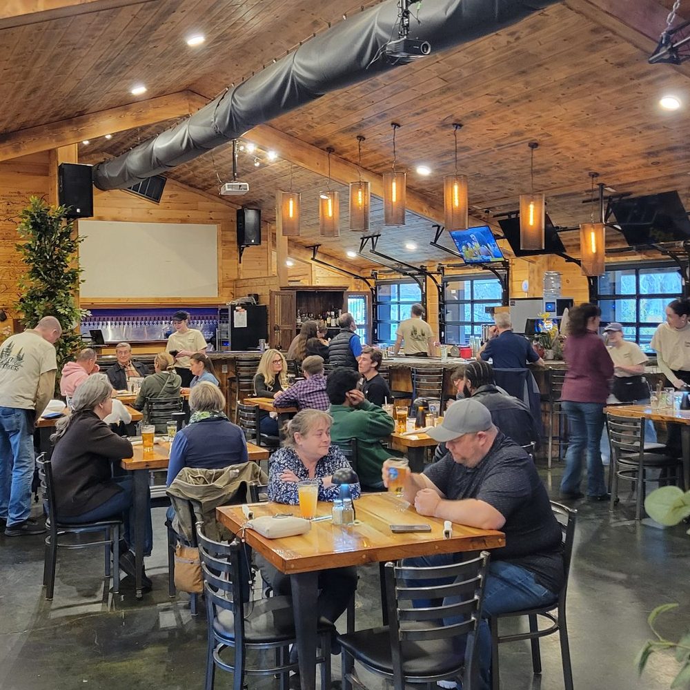 Foragers Canteen - Interior View - Tacos Near Me - Sylva, North Carolina