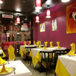 Yum Yum - Look at the setting of the table!! :)