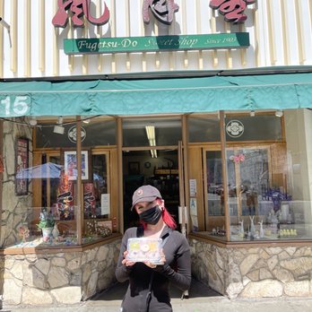 Fugetsu-Do - Candy Stores Near Me - Los Angeles, California Fugetsu-Do - Candy Stores Near Me - Los Angeles, California