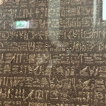 The British Museum - Close up of the Rosetta Stone - Museums Near Me - London, XGL The British Museum - Close up of the Rosetta Stone - Museums Near Me - London, XGL