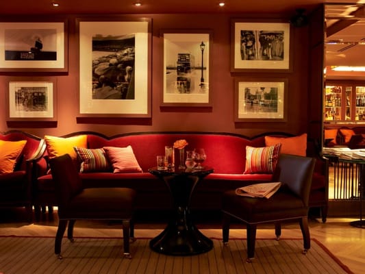 The Athenaeum Hotel & Residences by null