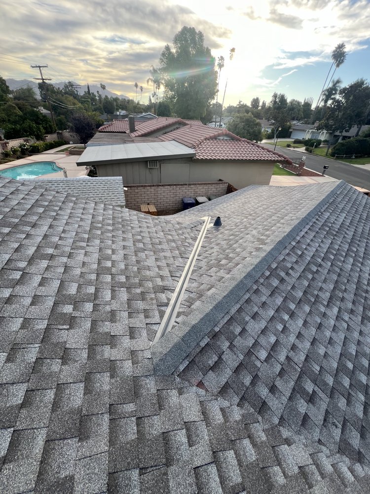 Slide of Ronstadt Roofing