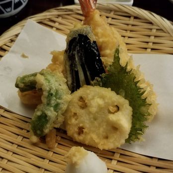 Waraku - Izakaya Near Me - Torrance, California