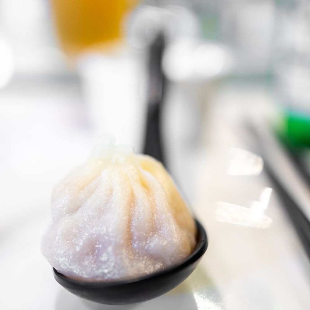 Shanghai Bun Dynasty - B1. 鲜肉小笼包 Meaty Soupy Dumplings (Xiao-Long-Bao) ($11) - Shanghainese Near Me - Cupertino, California
