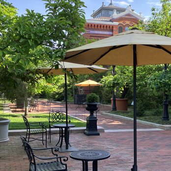 Enid A Haupt Garden - Botanical Gardens Near Me - Washington, DC, District of Columbia