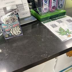 Quality Roots Cannabis Dispensary - Madison Heights - In and out